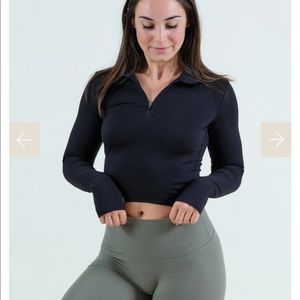 Paragon Sedona 1/4 Crop - Black (S)